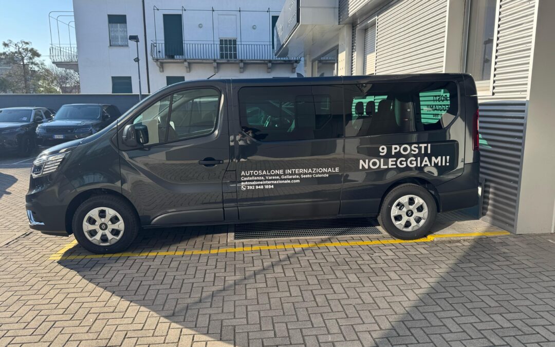 Viaggia in Grande Stile con il Nuovo Pullmino 9 Posti di Autosalone Internazionale!